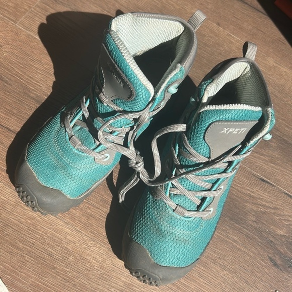 Xpeti Boots ! Size 7